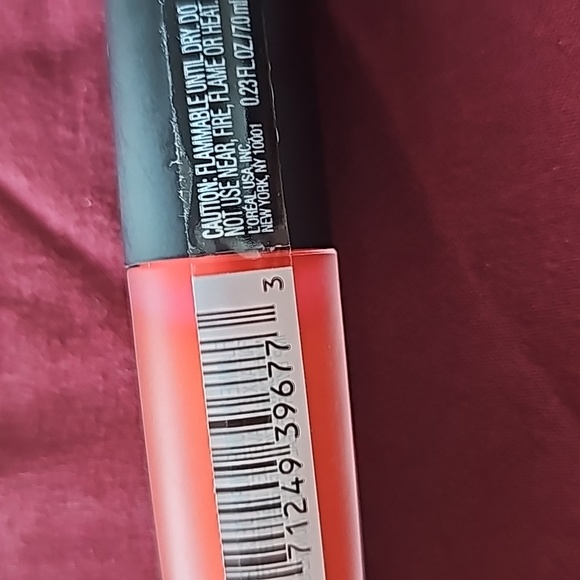 L'oreal Signature Lip Stain - Picture 2 of 2